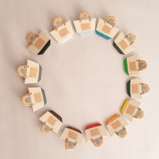 The lovely "hariko" brooches by Chihiro Inoue