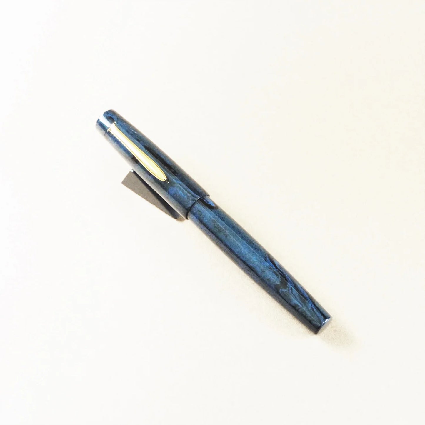 Eboya Fountain Pen - Natsume in Deep Sea Blue