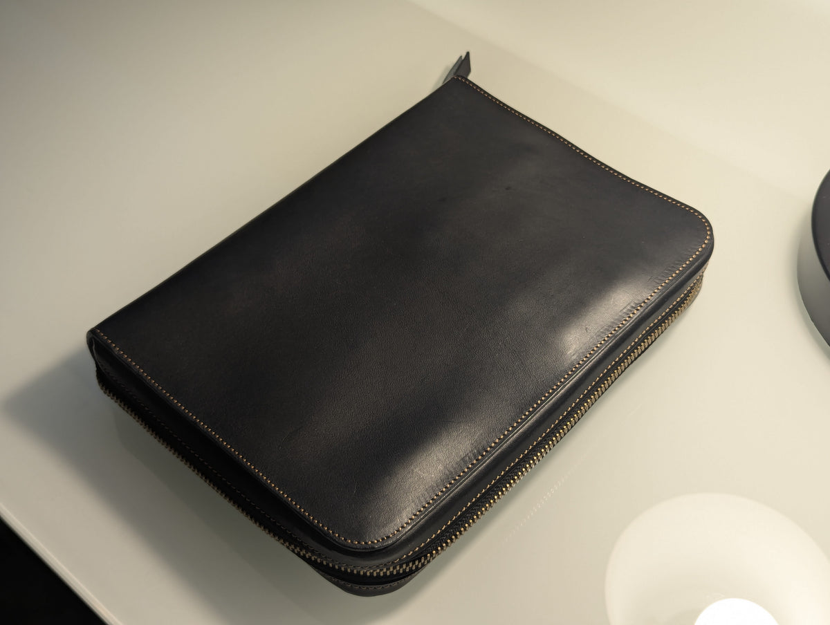 RESERVATION: Hanabi Glass Studio Glass Pen Leather Case