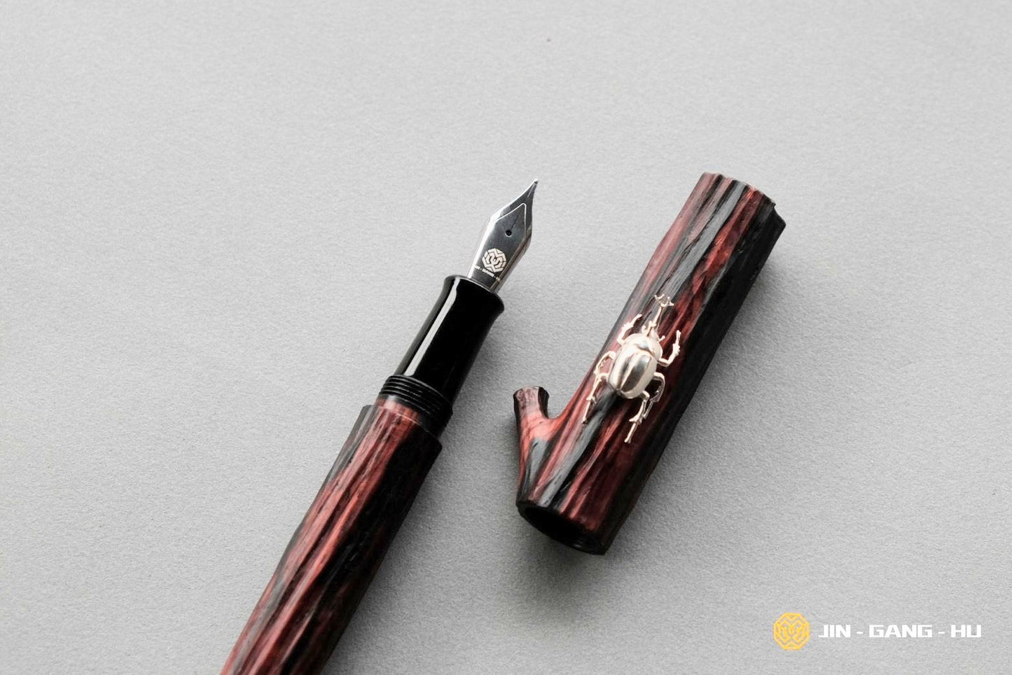 Jin-Gang-Hu Fountain Pen - Rhinoceros Beetle