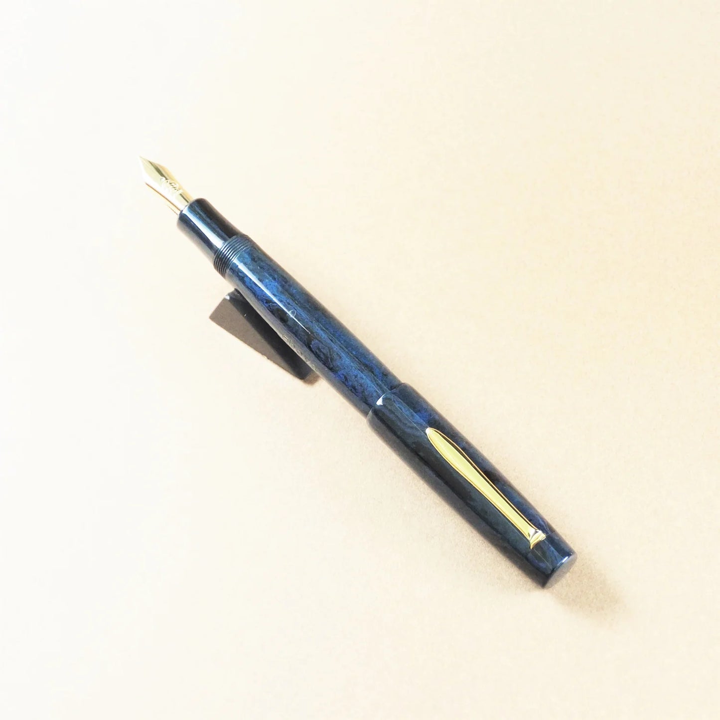 Eboya Fountain Pen - Natsume in Deep Sea Blue