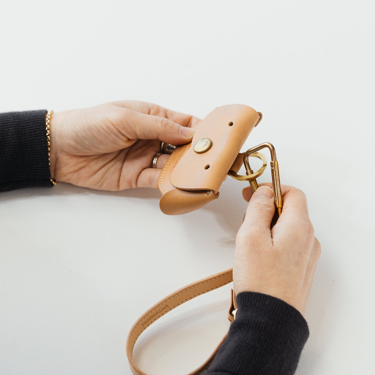 PRE-ORDER: TSL Leather dog coin case