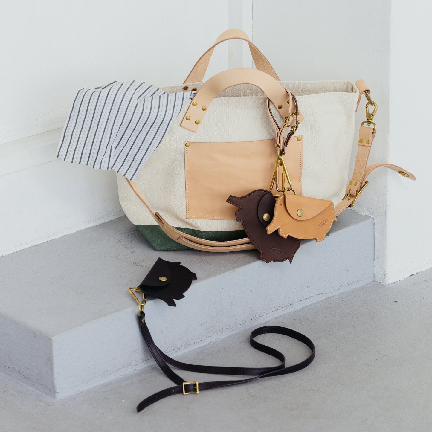 PRE-ORDER: TSL Leather Elephant Purse