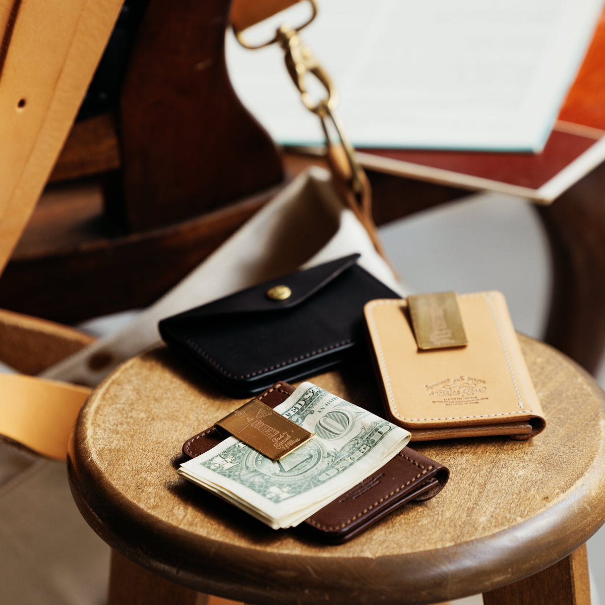 PREORDER: TSL Leather Traveler's Small Purse
