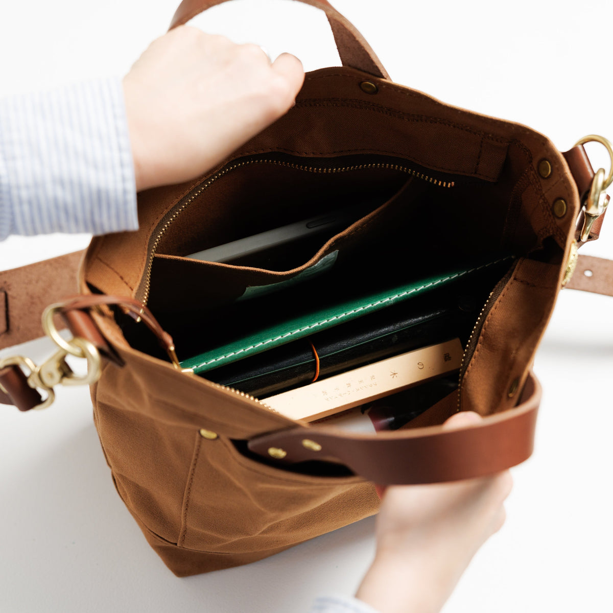 PRE-ORDER: TSL Paraffin Canvas Shoulder Bag