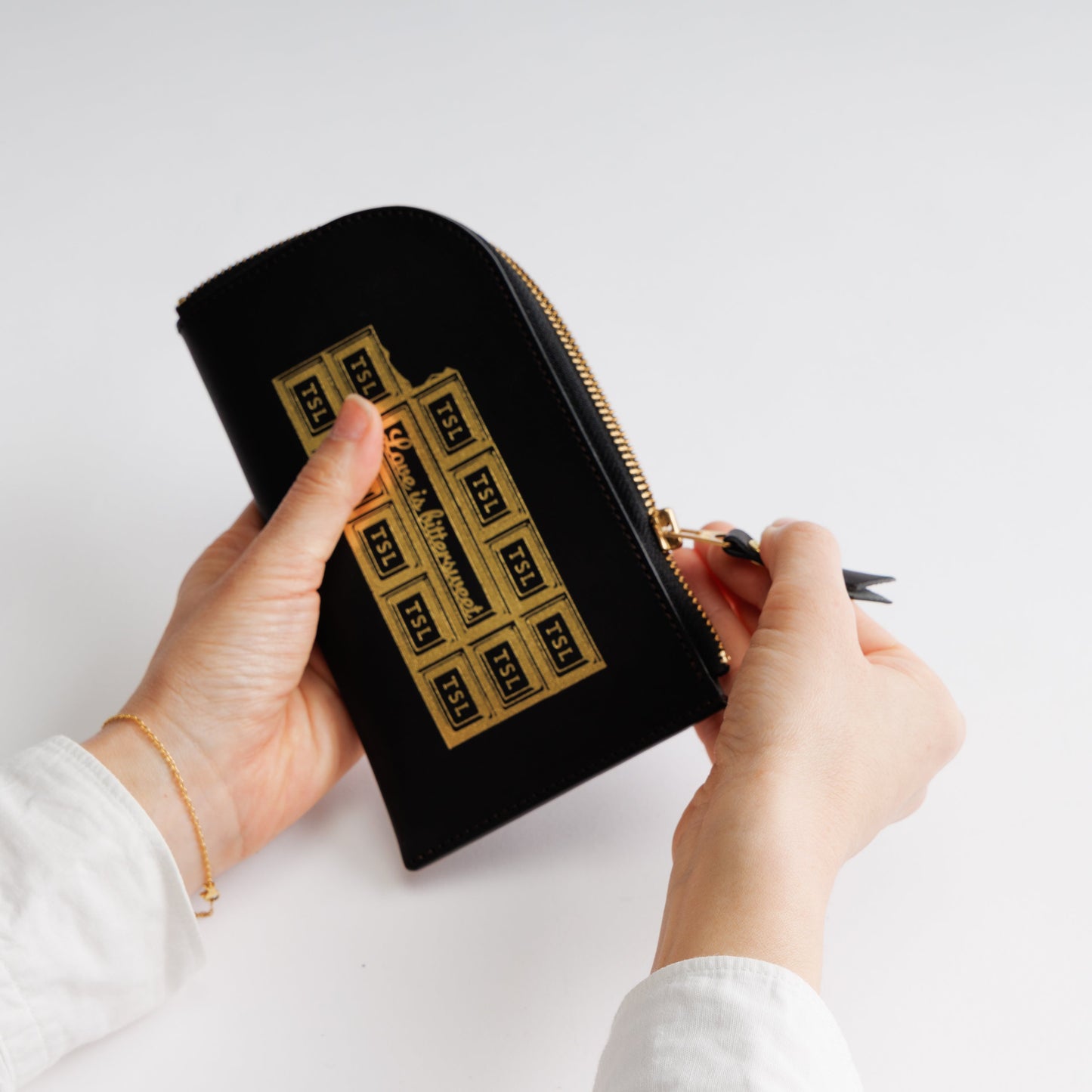 PRE-ORDER: TSL Tochigi Leather Zip Case Chocolate