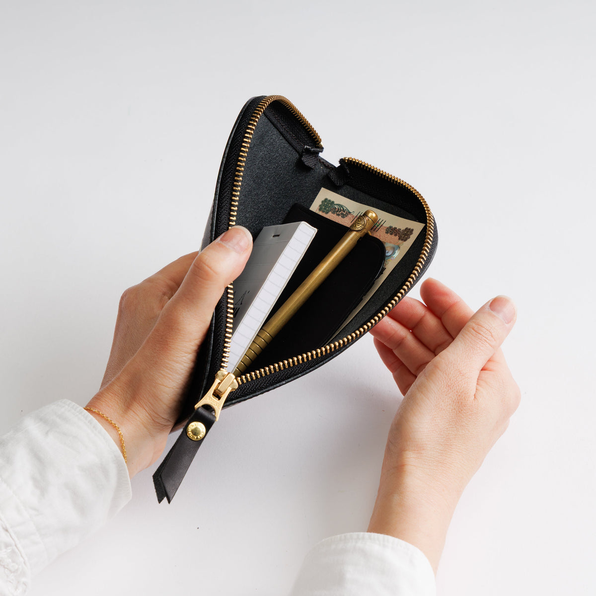 PRE-ORDER: TSL Tochigi Leather Zip Case Chocolate