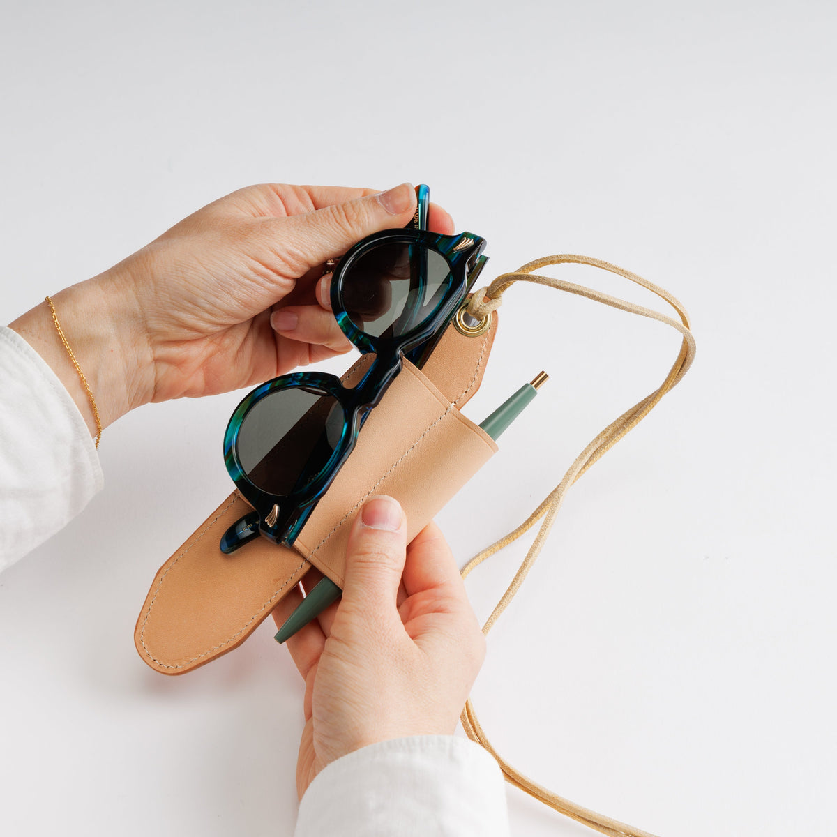 PRE-ORDER: TSL Tochigi Leather Pen & Glasses Holder