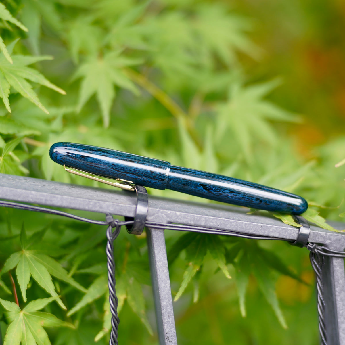 Eboya Fountain Pen - Houju in Deep Sea Blue