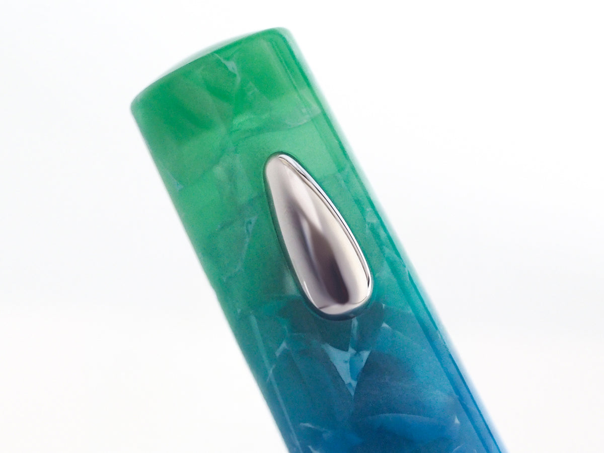 Fine Writing Pencket Fountain Pen: Icicle