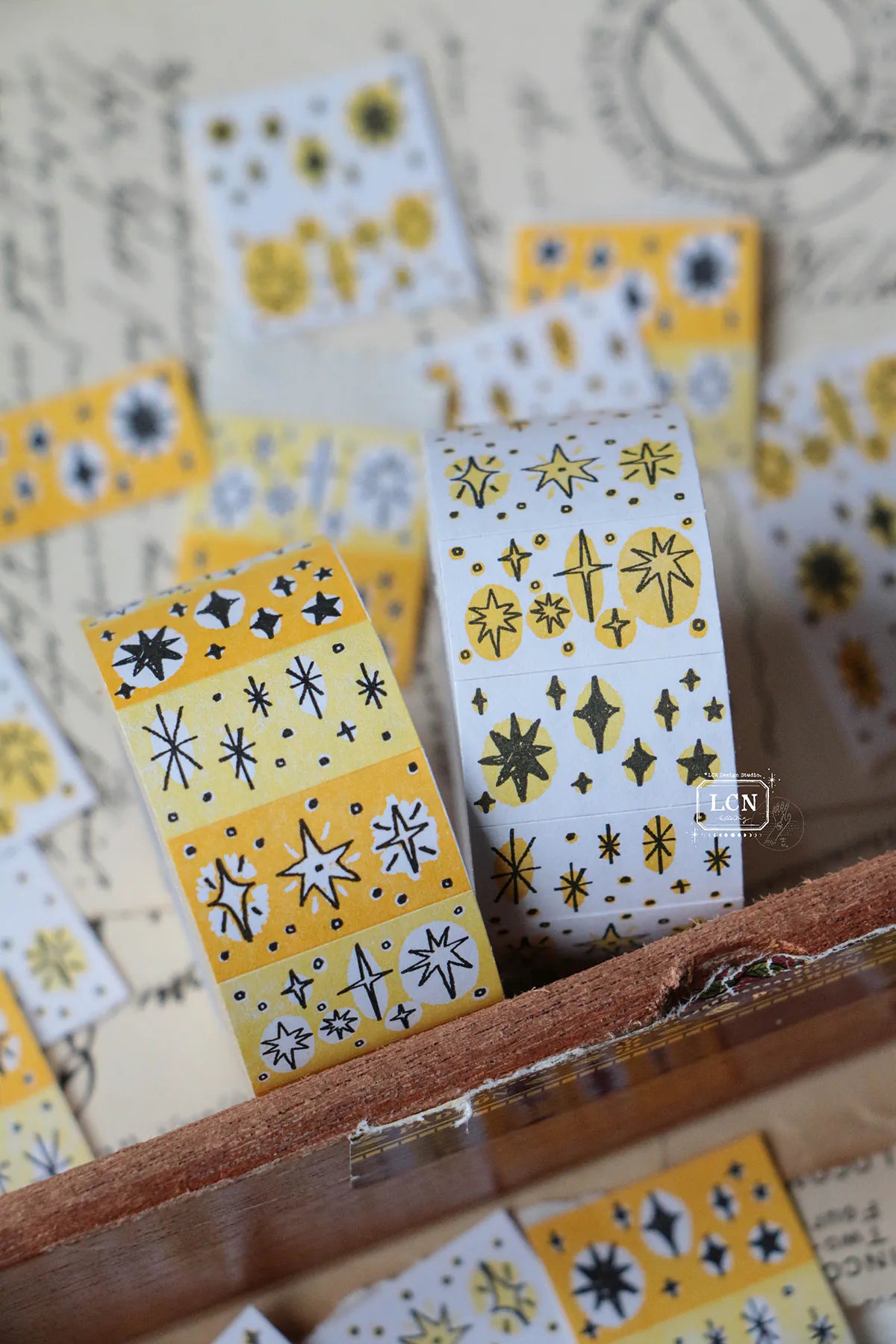 LCN Label Sticker Roll: Hand Drawn Star- Yellow