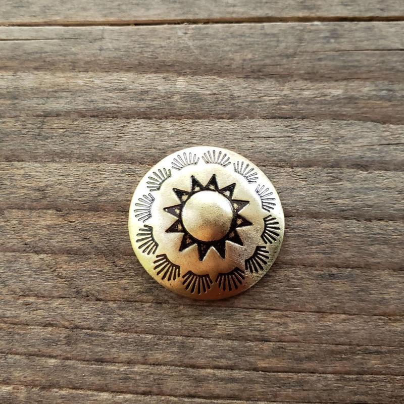 Brass Pin Sun Round