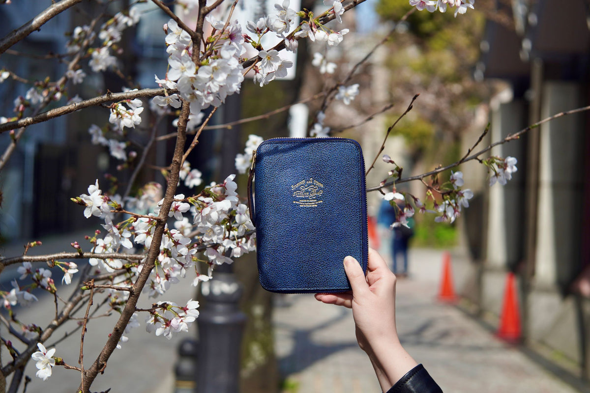 A6 Kurozan Indigo leather zip organizer