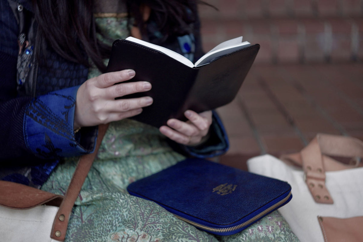 A5 Kurozan Indigo Leather Zip Organizer