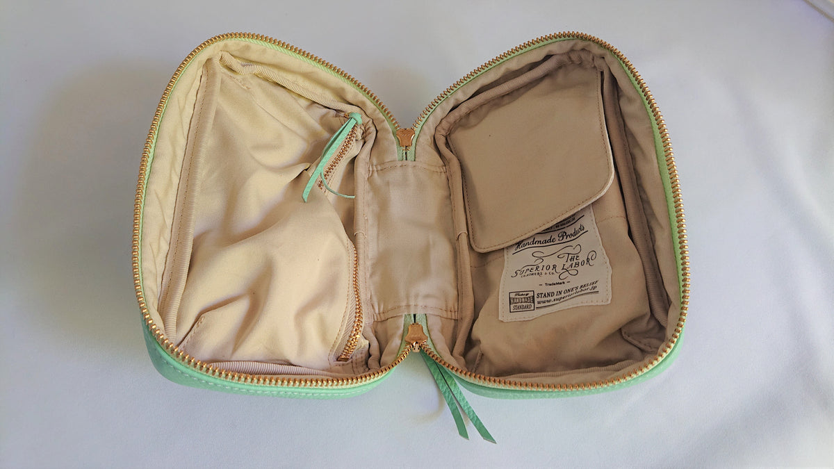 PRE-ORDER: Urban Sketchers Special Edition Leather Pen Case