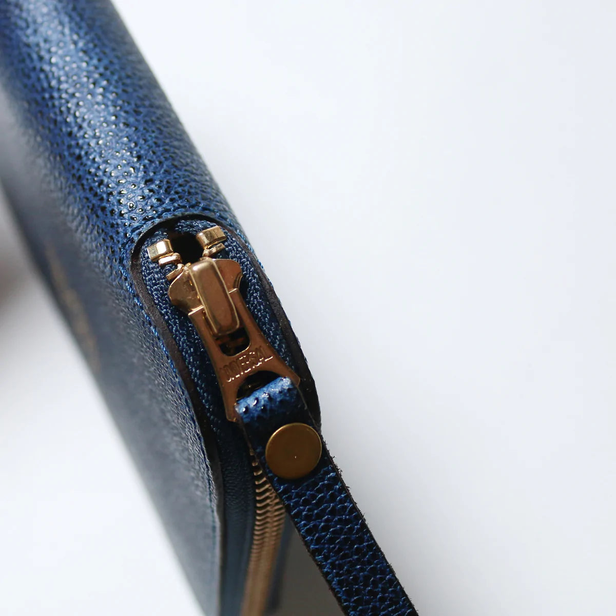 A5 Kurozan Indigo Leather Zip Organizer